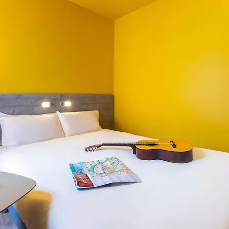 Ibis Budget Strasbourg Centre Republique Exterior photo